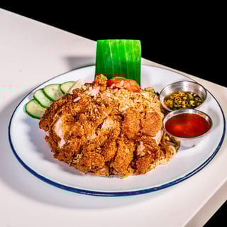 Fried Rice With Fried Chicken