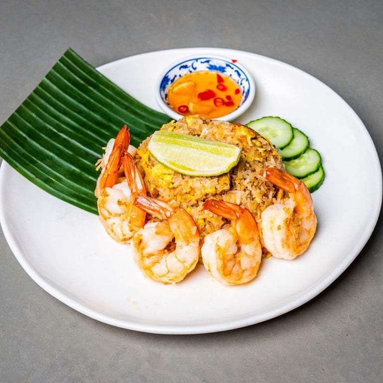 Authentic Thai Fried Rice: A Flavorful Delight