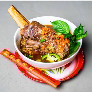 24 Hours Beef Noodle Soup